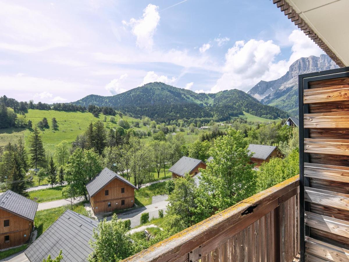 Vacancéole - Les Gentianes Gresse-en-Vercors Esterno foto